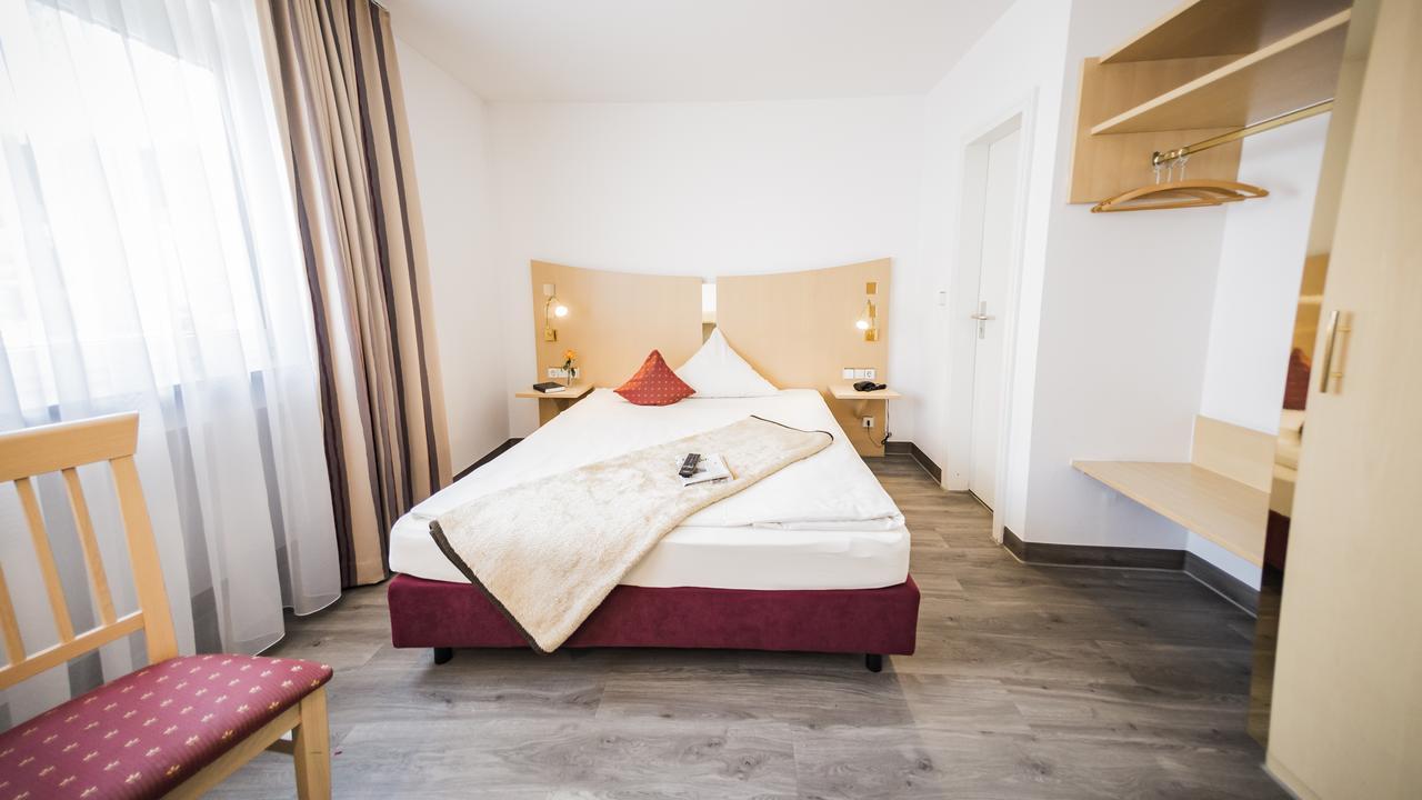 City-Hotel Garni Neu-Ulm Ngoại thất bức ảnh